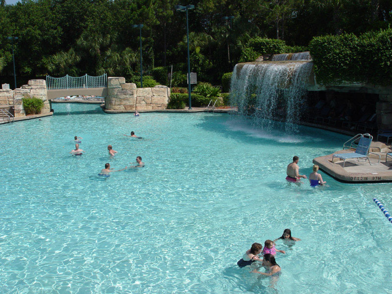 Recreation_main-pool_03