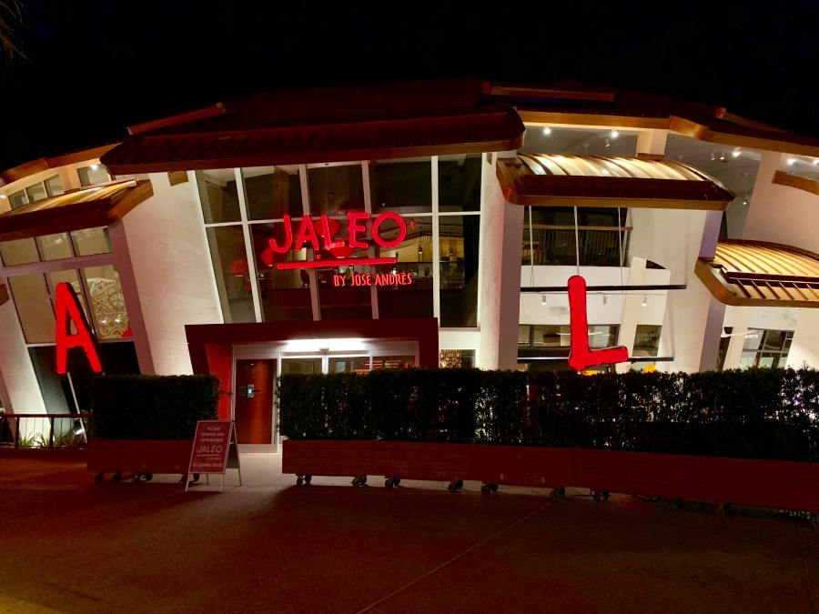 jaleoatnight Dreams Unlimited Travel Disney World Date Night Idea